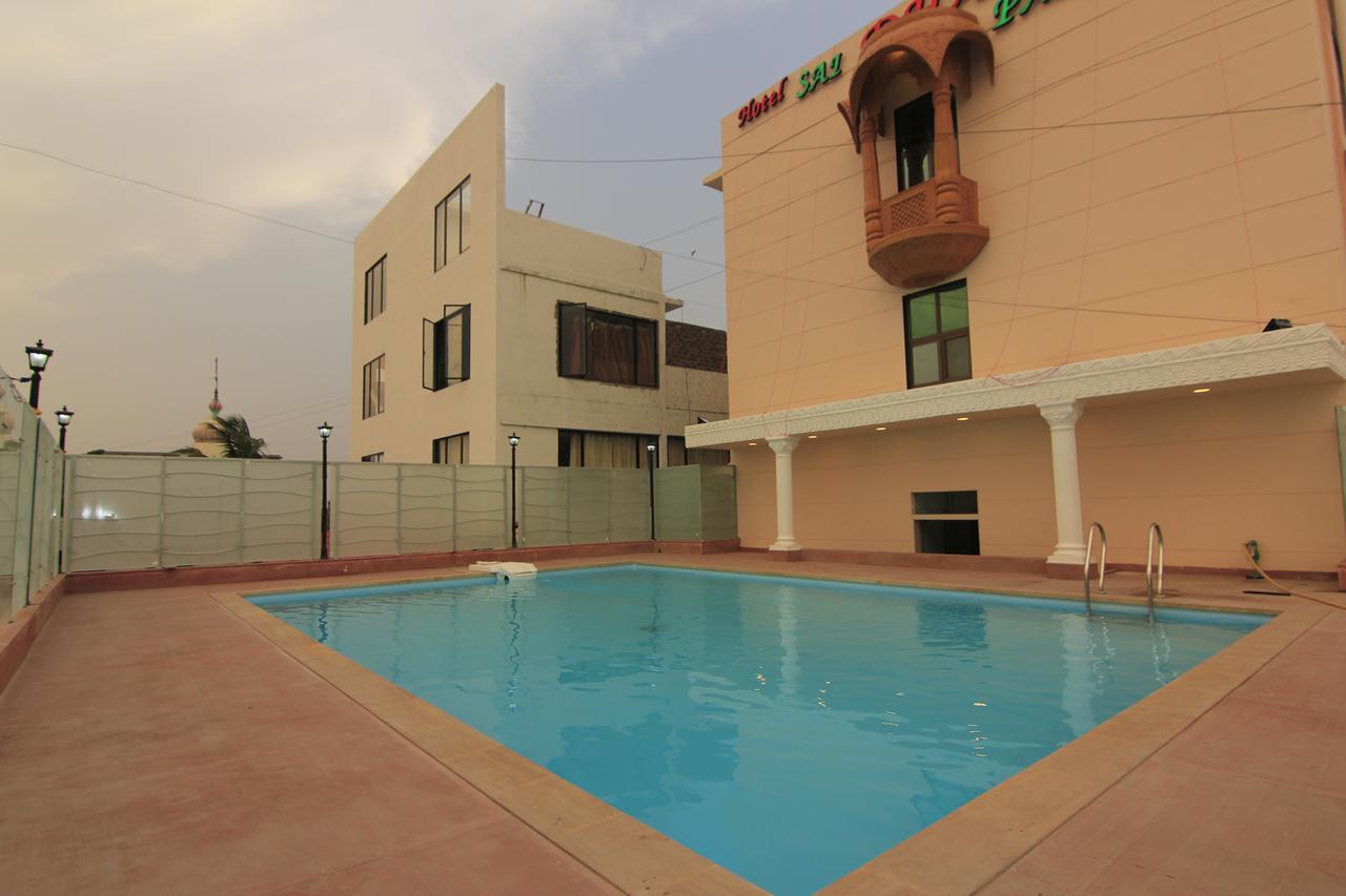 Hotel Sai Dharam Palace Shirdi Εξωτερικό φωτογραφία