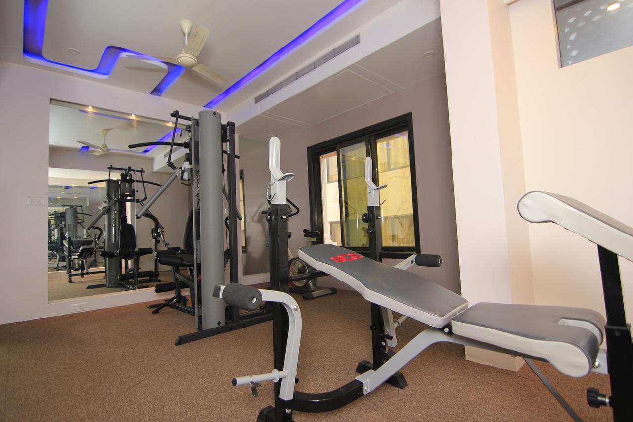 Hotel Sai Dharam Palace Shirdi Εξωτερικό φωτογραφία